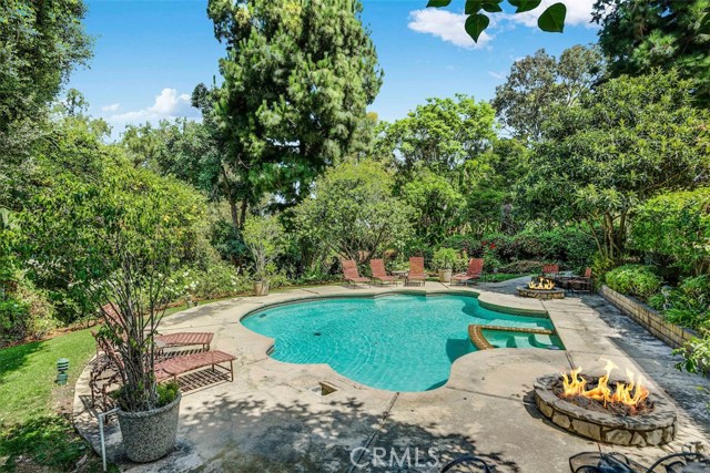 11 Branding Iron Lane, Rolling Hills Estates, California 90274, 5 Bedrooms Bedrooms, ,3 BathroomsBathrooms,Residential,Sold,Branding Iron,PV20186207