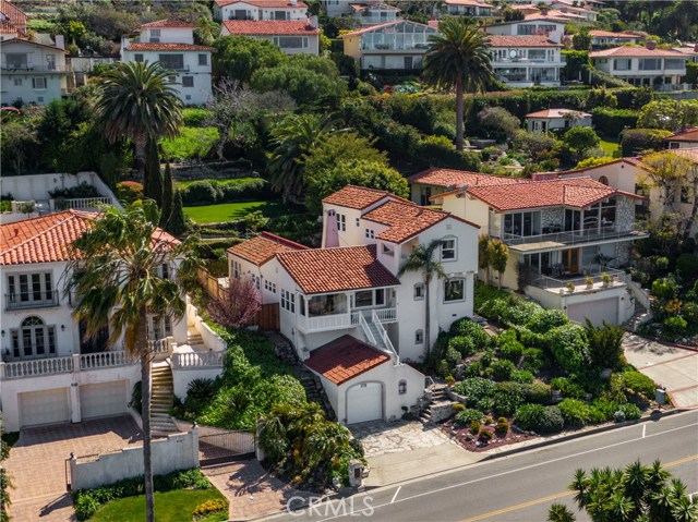 624 Via Del Monte, Palos Verdes Estates, California 90274, 5 Bedrooms Bedrooms, ,2 BathroomsBathrooms,Residential,Sold,Via Del Monte,PV19216741