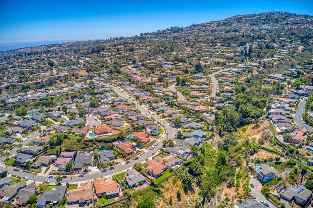 2147 Ronsard Road, Rancho Palos Verdes, California 90275, 4 Bedrooms Bedrooms, ,1 BathroomBathrooms,Residential,Sold,Ronsard,SB21140064