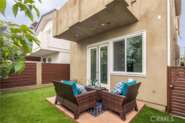 1726 Steinhart Avenue, Redondo Beach, California 90278, 4 Bedrooms Bedrooms, ,3 BathroomsBathrooms,Residential,Sold,Steinhart,SB19006729