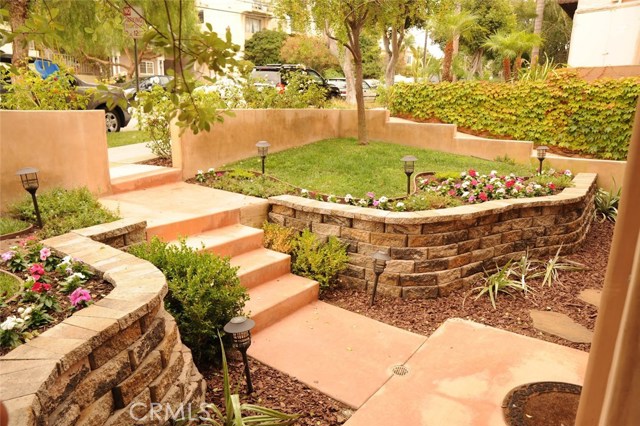 713 JUANITA, Redondo Beach, California 90277, 3 Bedrooms Bedrooms, ,2 BathroomsBathrooms,Residential,Sold,JUANITA,SB17176144