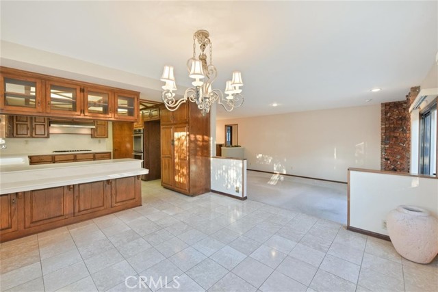 512 Knob Hill Avenue, Redondo Beach, California 90277, 4 Bedrooms Bedrooms, ,2 BathroomsBathrooms,Residential,Sold,Knob Hill,SB21044060