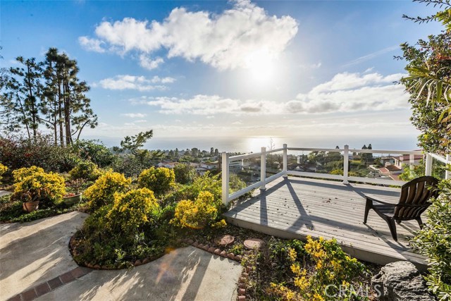 28409 Seamount Drive, Rancho Palos Verdes, California 90275, 4 Bedrooms Bedrooms, ,2 BathroomsBathrooms,Residential,Sold,Seamount,PV18047041
