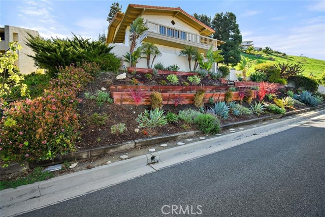 1245 Via Coronel, Palos Verdes Estates, California 90274, 5 Bedrooms Bedrooms, ,5 BathroomsBathrooms,Residential,Sold,Via Coronel,PV21056143