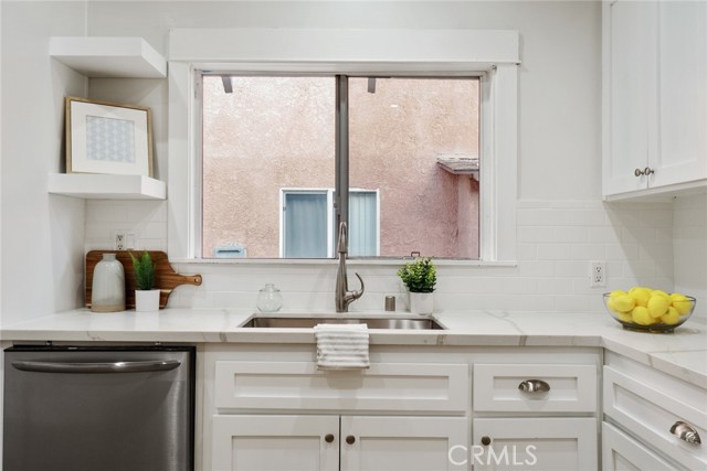 3 Bed Home for Sale in Los Angeles, California