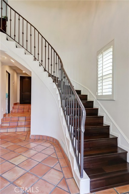 202 Irena Avenue, Redondo Beach, California 90277, 3 Bedrooms Bedrooms, ,2 BathroomsBathrooms,Residential,Sold,Irena,SB19090695