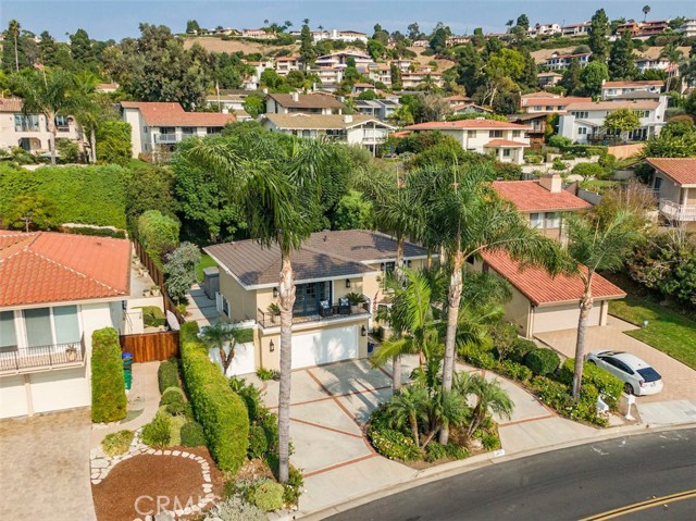 1808 Via Olivera, Palos Verdes Estates, California 90274, 4 Bedrooms Bedrooms, ,3 BathroomsBathrooms,Residential,Sold,Via Olivera,PV20215353