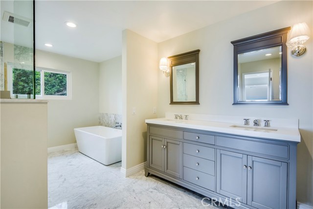 1720 Via Boronada, Palos Verdes Estates, California 90274, 4 Bedrooms Bedrooms, ,2 BathroomsBathrooms,Residential,Sold,Via Boronada,PV17158318