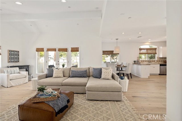 2518 Grant Avenue, Redondo Beach, California 90278, 3 Bedrooms Bedrooms, ,2 BathroomsBathrooms,Residential,Sold,Grant,SB21052990