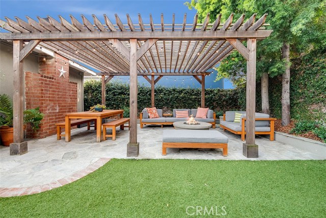 1601 Wendy Way, Manhattan Beach, California 90266, 3 Bedrooms Bedrooms, ,2 BathroomsBathrooms,Residential,Sold,Wendy,SB20050388