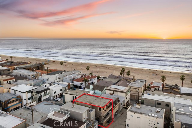 126 El Porto Street, Manhattan Beach, California 90266, ,Residential Income,Sold,El Porto,SB21008983