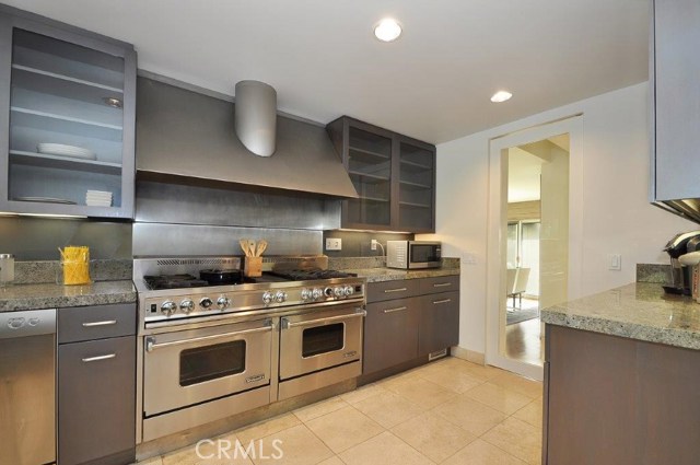 Chef's Style Stove, Double Oven and Large Vent Hood