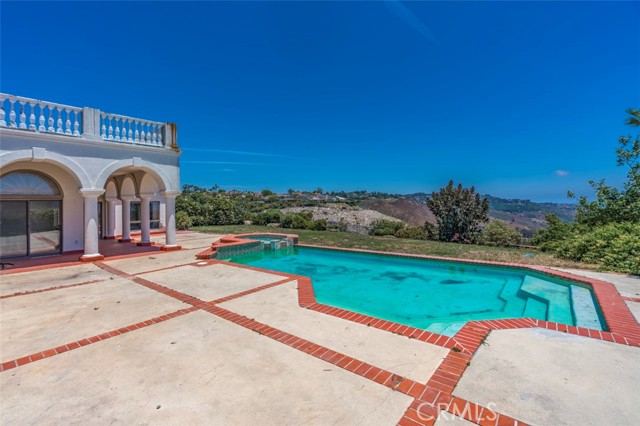 5850 Ocean Terrace Drive, Rancho Palos Verdes, California 90275, 4 Bedrooms Bedrooms, ,5 BathroomsBathrooms,Residential,Sold,Ocean Terrace,PW21124593