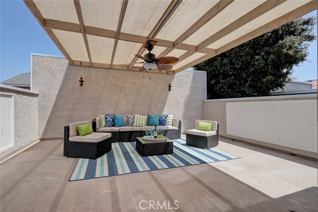 2011 Dufour Avenue, Redondo Beach, California 90278, 3 Bedrooms Bedrooms, ,2 BathroomsBathrooms,Residential,Sold,Dufour,SB19170584