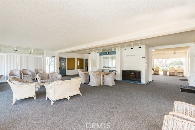 631 Prospect Avenue, Redondo Beach, California 90277, 2 Bedrooms Bedrooms, ,2 BathroomsBathrooms,Residential,Sold,Prospect,SB20199042