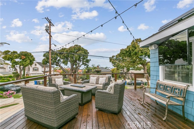 614 Gertruda Avenue, Redondo Beach, California 90277, 3 Bedrooms Bedrooms, ,2 BathroomsBathrooms,Residential,Sold,Gertruda,PV19100337