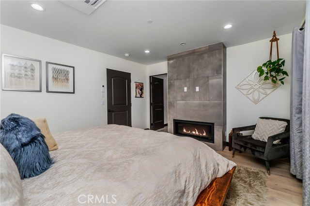 636 Vincent Park #A, Redondo Beach, California 90277, 3 Bedrooms Bedrooms, ,2 BathroomsBathrooms,Residential,Sold,Vincent Park #A,SB20200007