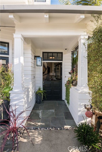 524 4th Street, Manhattan Beach, California 90266, 4 Bedrooms Bedrooms, ,2 BathroomsBathrooms,Residential,Sold,4th,SB21061545
