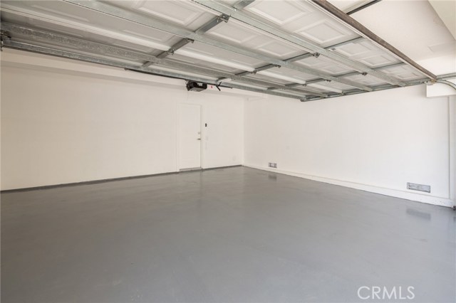 527 Maria Avenue, Redondo Beach, California 90277, 3 Bedrooms Bedrooms, ,2 BathroomsBathrooms,Residential,Sold,Maria,TR17109410