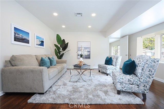 2606 Armour Lane, Redondo Beach, California 90278, 3 Bedrooms Bedrooms, ,1 BathroomBathrooms,Residential,Sold,Armour,PV19132276