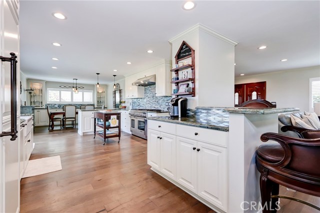 1942 Peninsula Verde Drive, Rancho Palos Verdes, California 90275, 4 Bedrooms Bedrooms, ,1 BathroomBathrooms,Residential,Sold,Peninsula Verde,SB20179363