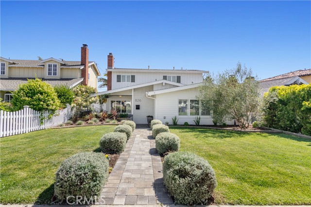 826 Knob Hill Avenue, Redondo Beach, California 90277, 4 Bedrooms Bedrooms, ,2 BathroomsBathrooms,Residential,Sold,Knob Hill,SB21084107