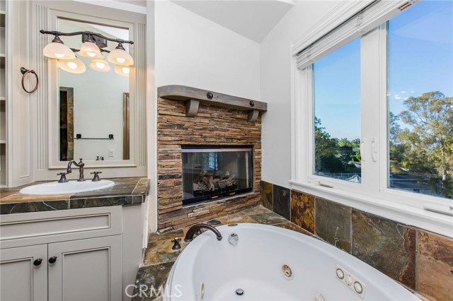 23 Sorrel Lane, Rolling Hills Estates, California 90274, 4 Bedrooms Bedrooms, ,5 BathroomsBathrooms,Residential,Sold,Sorrel,SB20096352