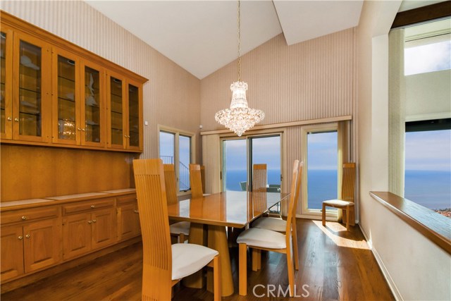 6146 Ocean Terrace Drive, Rancho Palos Verdes, California 90275, 6 Bedrooms Bedrooms, ,5 BathroomsBathrooms,Residential,Sold,Ocean Terrace,PV20026387