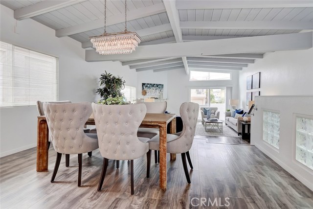 1704 Haynes Lane, Redondo Beach, California 90278, 3 Bedrooms Bedrooms, ,2 BathroomsBathrooms,Residential,Sold,Haynes,SB19142803