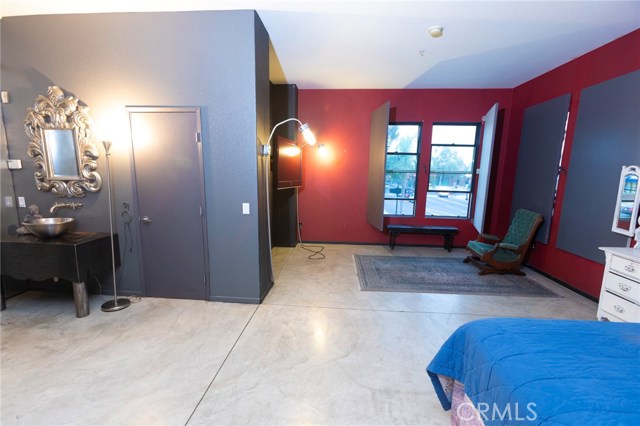 Main, 92701, ,For Sale,Main,PW20195641