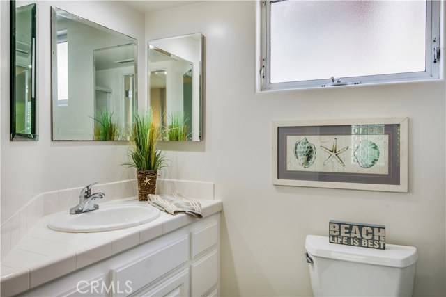 228 Manhattan Avenue, Hermosa Beach, California 90254, 3 Bedrooms Bedrooms, ,3 BathroomsBathrooms,Residential,Sold,Manhattan,PV18057092