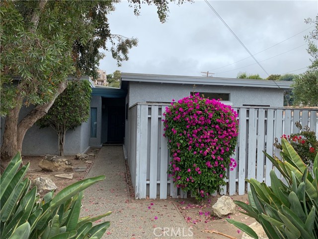 1947 Valley Park Avenue, Hermosa Beach, California 90254, 4 Bedrooms Bedrooms, ,3 BathroomsBathrooms,Residential,Sold,Valley Park,SB19163667