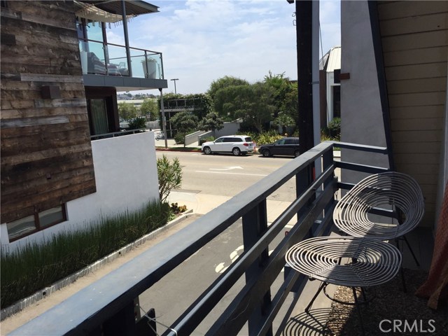 1505 Crest Drive, Manhattan Beach, California 90266, 3 Bedrooms Bedrooms, ,3 BathroomsBathrooms,Residential,Sold,Crest,SB20189382