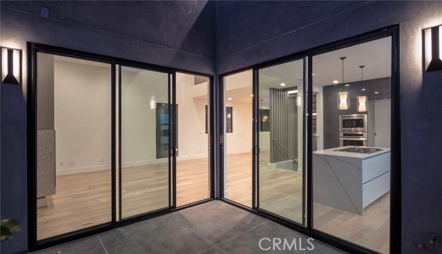 228 Helberta Avenue, Redondo Beach, California 90277, 5 Bedrooms Bedrooms, ,5 BathroomsBathrooms,Residential,Sold,Helberta,PV18015757