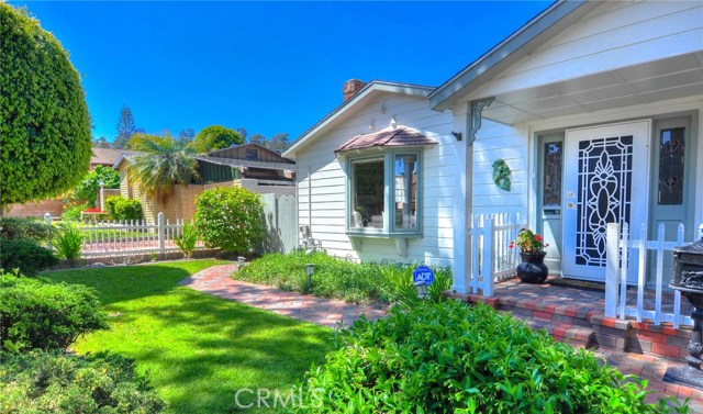 Gorgeous Curb Appeal