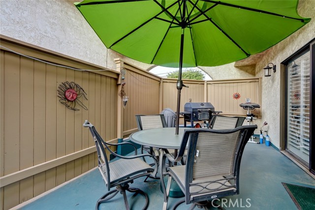 105 Irena Avenue, Redondo Beach, California 90277, 3 Bedrooms Bedrooms, ,3 BathroomsBathrooms,Residential,Sold,Irena,SB18189275