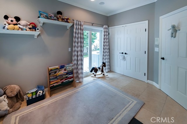 619 Broadway, Redondo Beach, California 90277, 3 Bedrooms Bedrooms, ,2 BathroomsBathrooms,Residential,Sold,Broadway,SB17102336