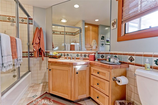 539 4th Street, Manhattan Beach, California 90266, 4 Bedrooms Bedrooms, ,3 BathroomsBathrooms,Residential,Sold,4th,SB21030047