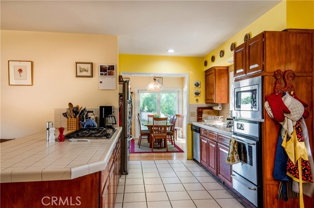 19 Ranchview Road, Rolling Hills Estates, California 90274, 4 Bedrooms Bedrooms, ,3 BathroomsBathrooms,Residential,Sold,Ranchview,PV17211623