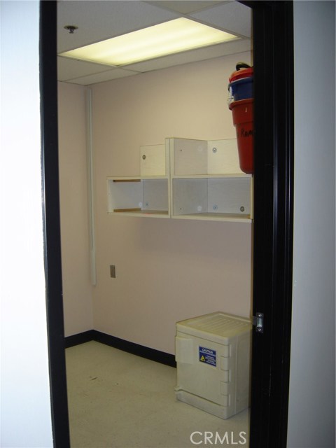 8th, 92411, ,Commercial,For Sale,8th,EV20129321