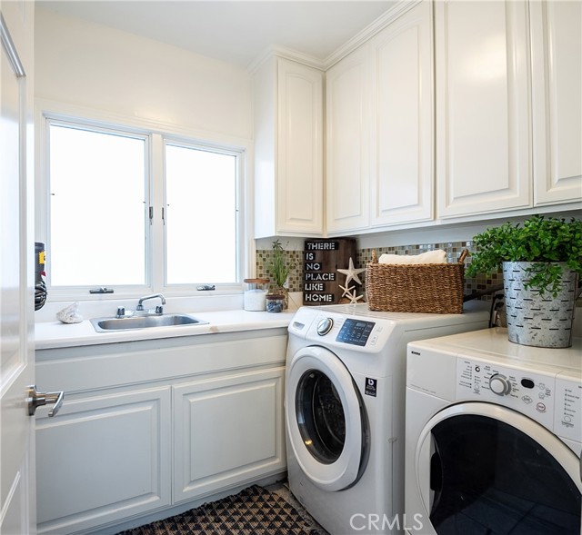 324 21st Street, Manhattan Beach, California 90266, 3 Bedrooms Bedrooms, ,4 BathroomsBathrooms,Residential,Sold,21st,SB21154913