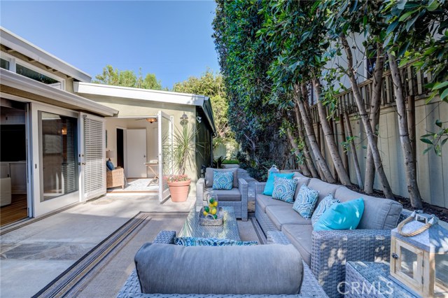 1906 Flournoy Road, Manhattan Beach, California 90266, 4 Bedrooms Bedrooms, ,2 BathroomsBathrooms,Residential,Sold,Flournoy,SB20175841