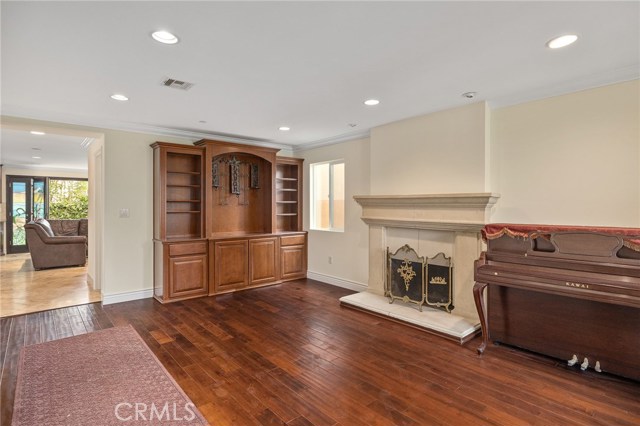 531 Prospect Avenue, Redondo Beach, California 90277, 4 Bedrooms Bedrooms, ,3 BathroomsBathrooms,Residential,Sold,Prospect,SB20117402