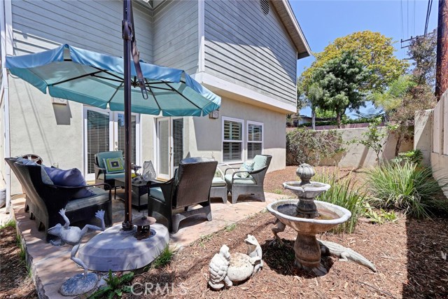 Backyard Patio and Yard Area