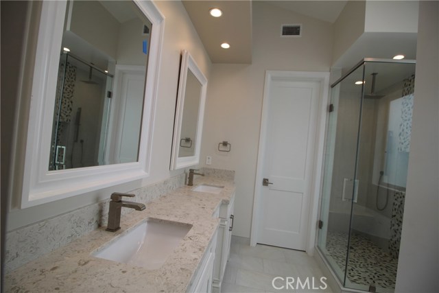 2206 Warfield Avenue, Redondo Beach, California 90278, 4 Bedrooms Bedrooms, ,3 BathroomsBathrooms,Residential,Sold,Warfield,SB18162402