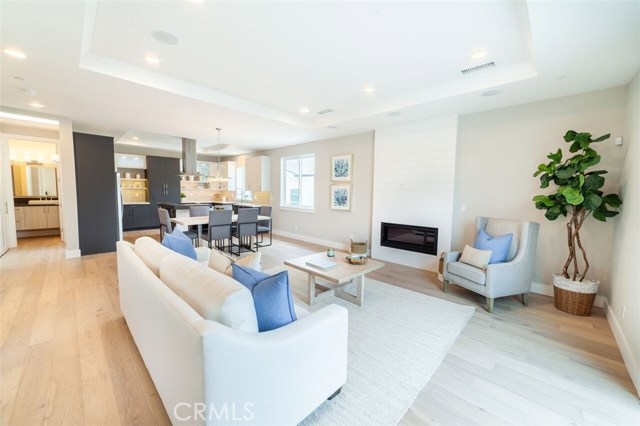 2609 Mathews Avenue, Redondo Beach, California 90278, 4 Bedrooms Bedrooms, ,2 BathroomsBathrooms,Residential,Sold,Mathews,SB19091440