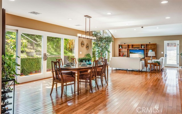 29679 Enrose Avenue, Rancho Palos Verdes, California 90275, 3 Bedrooms Bedrooms, ,2 BathroomsBathrooms,Residential,Sold,Enrose,PV19174567