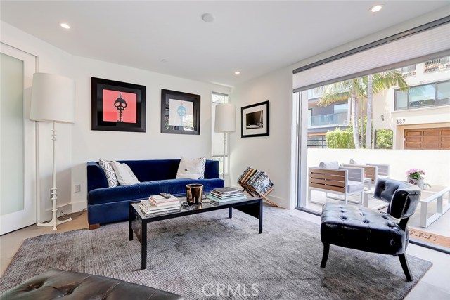 436 27th Street, Manhattan Beach, California 90266, 4 Bedrooms Bedrooms, ,4 BathroomsBathrooms,Residential,Sold,27th,SB20086504