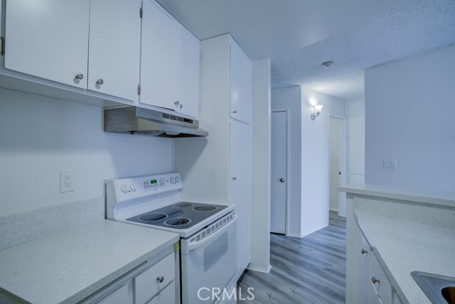 640 The Village, Redondo Beach, California 90277, 1 Bedroom Bedrooms, ,1 BathroomBathrooms,Residential,Sold,The Village,CV21150767