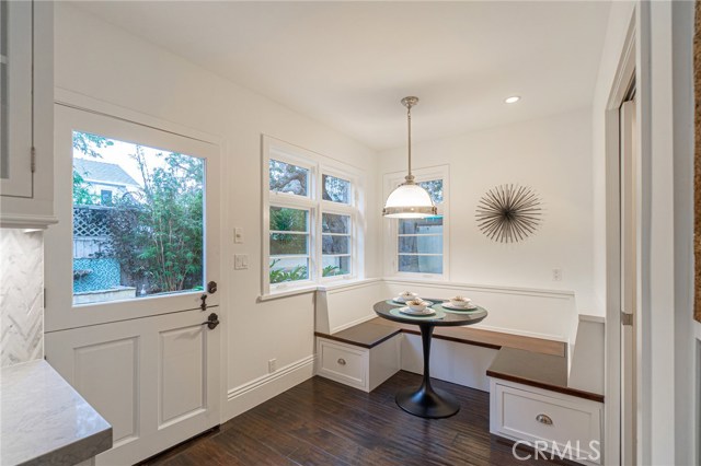 1111 8th Street, Hermosa Beach, California 90254, 4 Bedrooms Bedrooms, ,3 BathroomsBathrooms,Residential,Sold,8th,SB20223282
